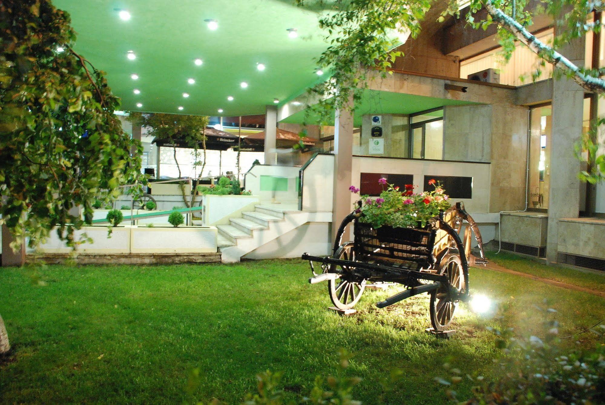Hotel Srbija Vrsac Exterior foto